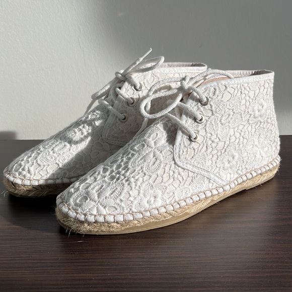 New Ladies lace up white lace Espadrilles Sneakers size 37 - Picture 3 of 6